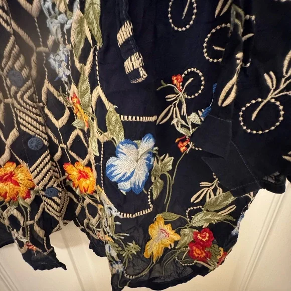 Johnny Was Navy Floral Embroidered Top - Picture 8 of 13